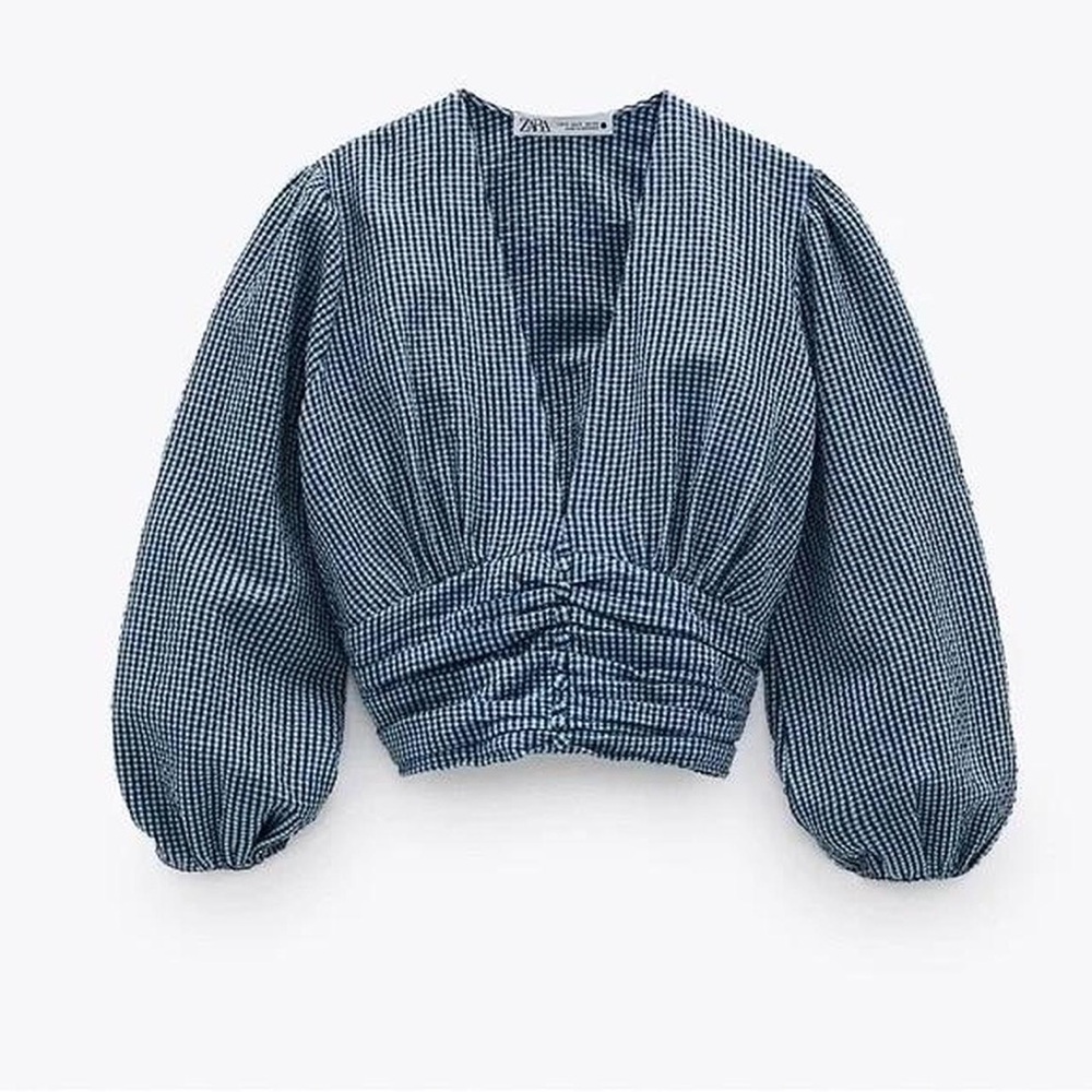 Zara Women's Navy and Blue Blouse